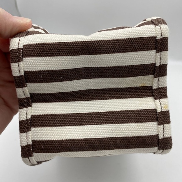 👜 Henri Bendel Insulated Wine Bottle Tote – “Cheers!” - Picture 6 of 7